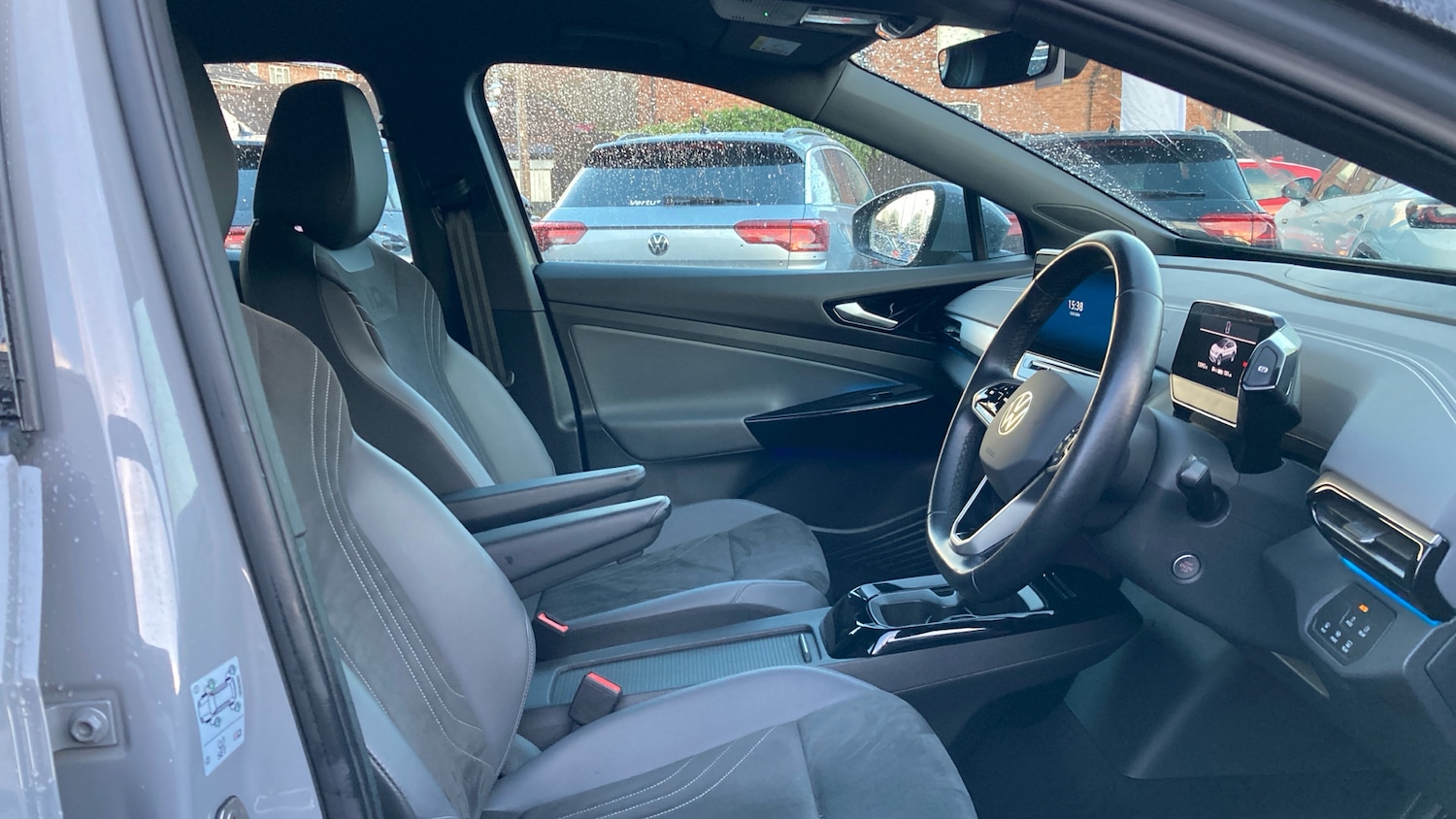 Used Volkswagen ID.4 2023 for sale - 77077212: Photo 15