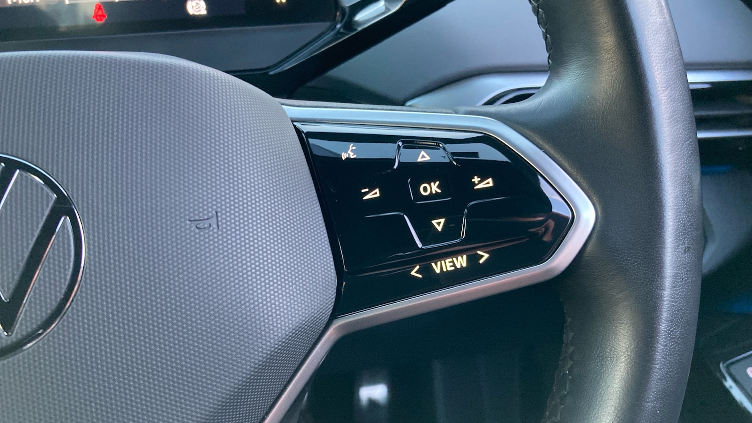 Used Volkswagen ID.4 2023 for sale - 77077212: Photo 18