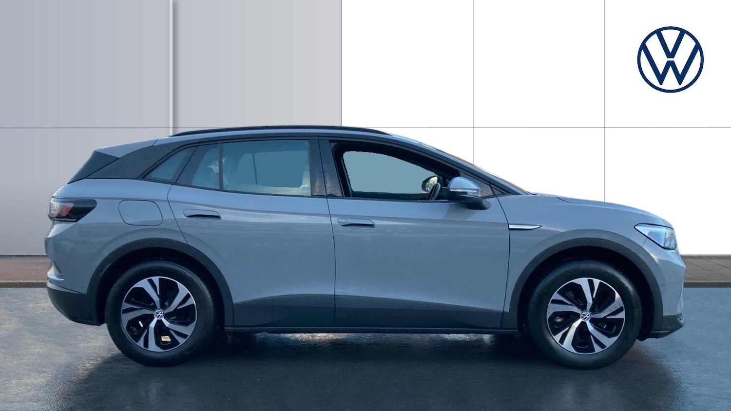 Used Volkswagen ID.4 2023 for sale - 77077212: Photo 4