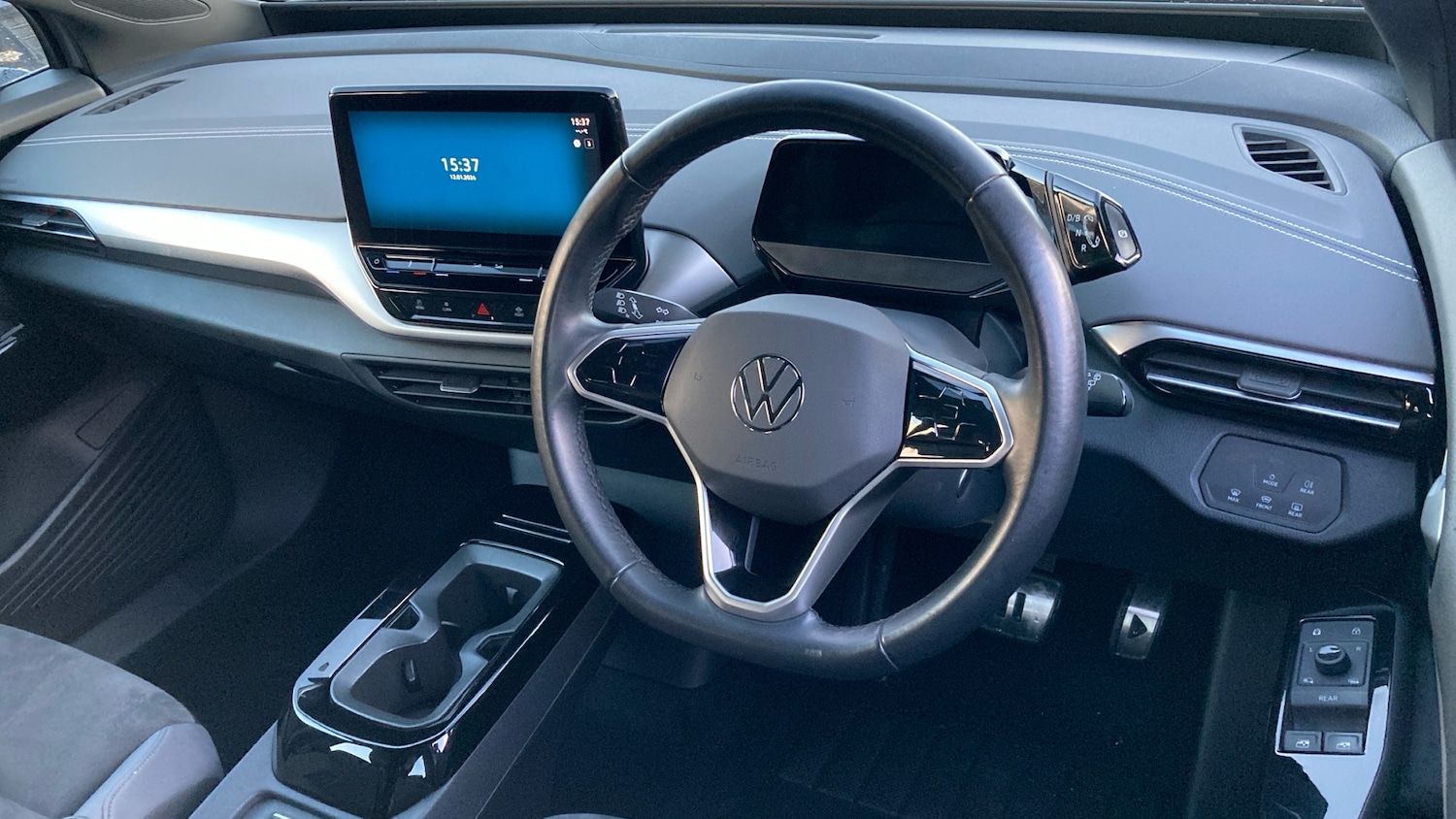 Used Volkswagen ID.4 2023 for sale - 77077212: Photo 6