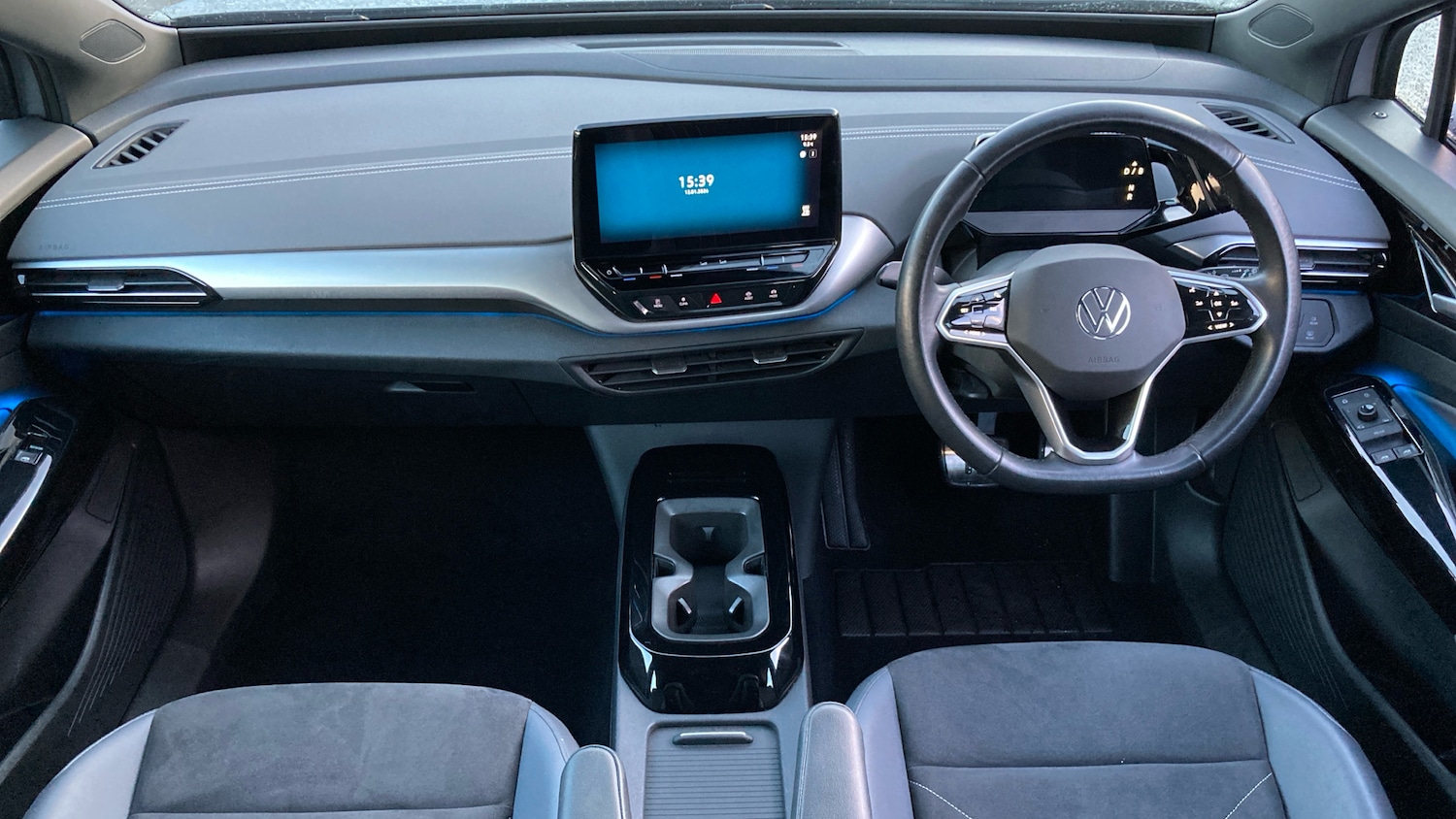 Used Volkswagen ID.4 2023 for sale - 77077212: Photo 9