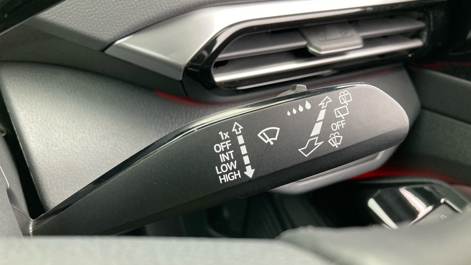 Used Volkswagen ID.4 2022 for sale - 76694133: Photo 39