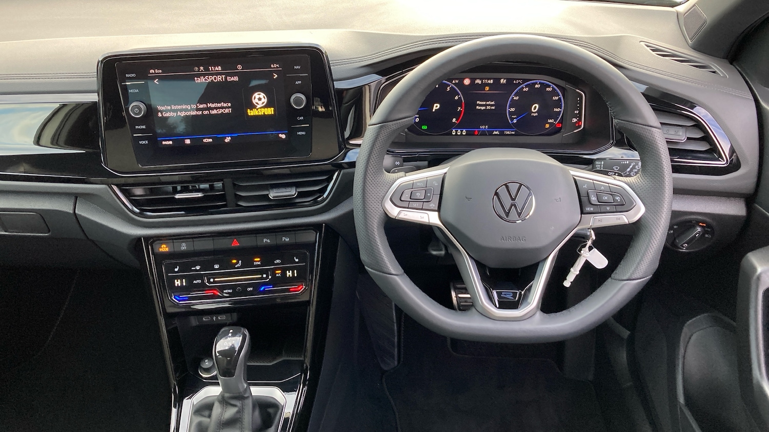 Used Volkswagen T-Roc 2025 for sale - 76957001: Photo 10