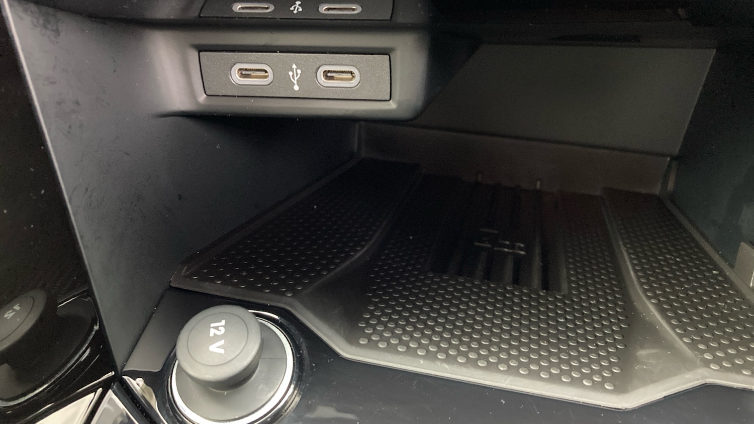 Used Volkswagen T-Roc 2025 for sale - 76957001: Photo 25