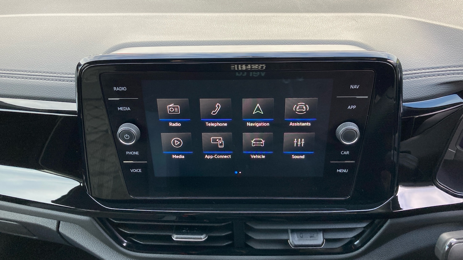 Used Volkswagen T-Roc 2025 for sale - 76957001: Photo 29