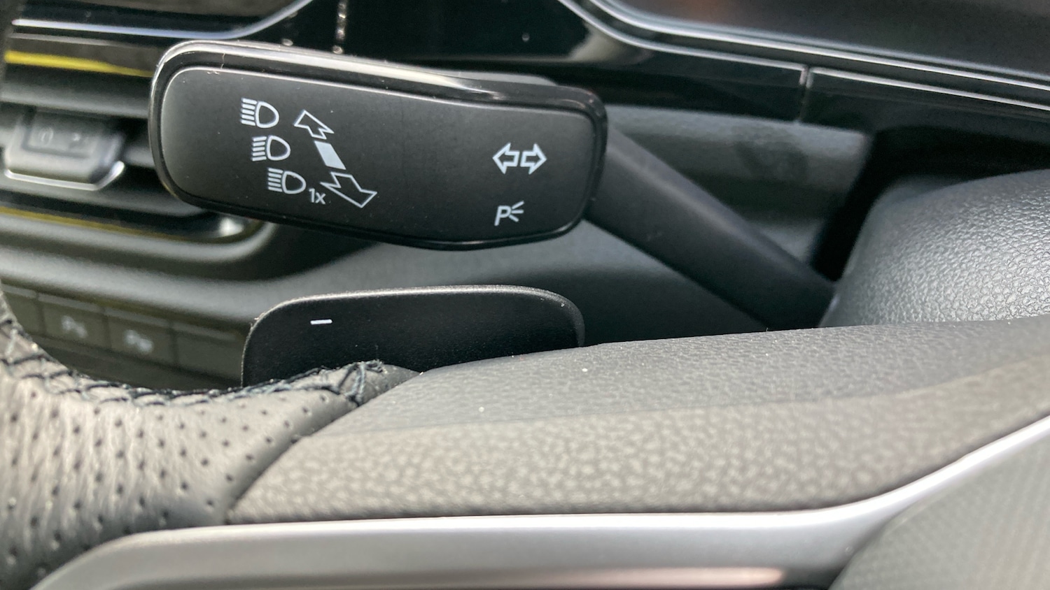 Used Volkswagen T-Roc 2025 for sale - 76957001: Photo 41