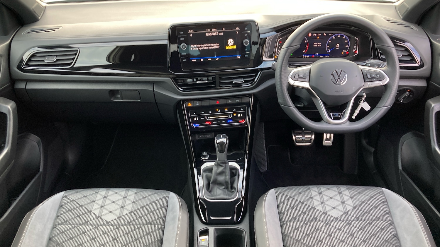 Used Volkswagen T-Roc 2025 for sale - 76957001: Photo 9