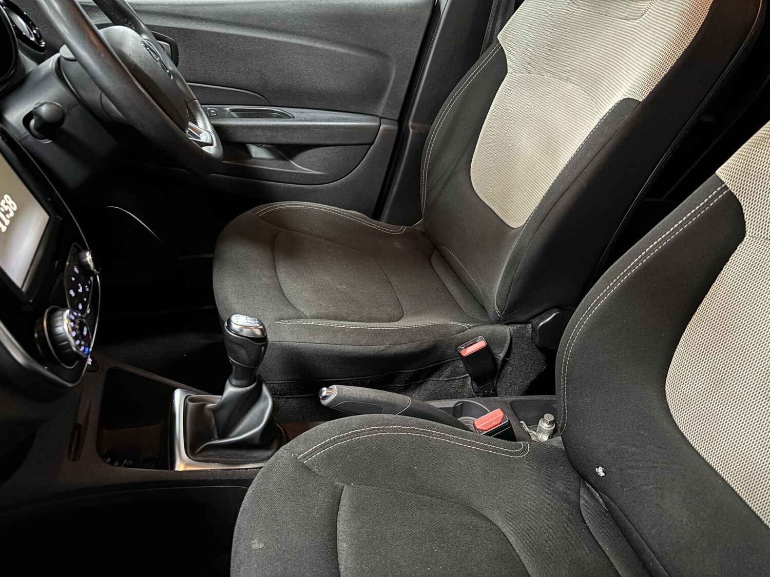 Used Renault Captur 2019 for sale - 77630932: Photo 34