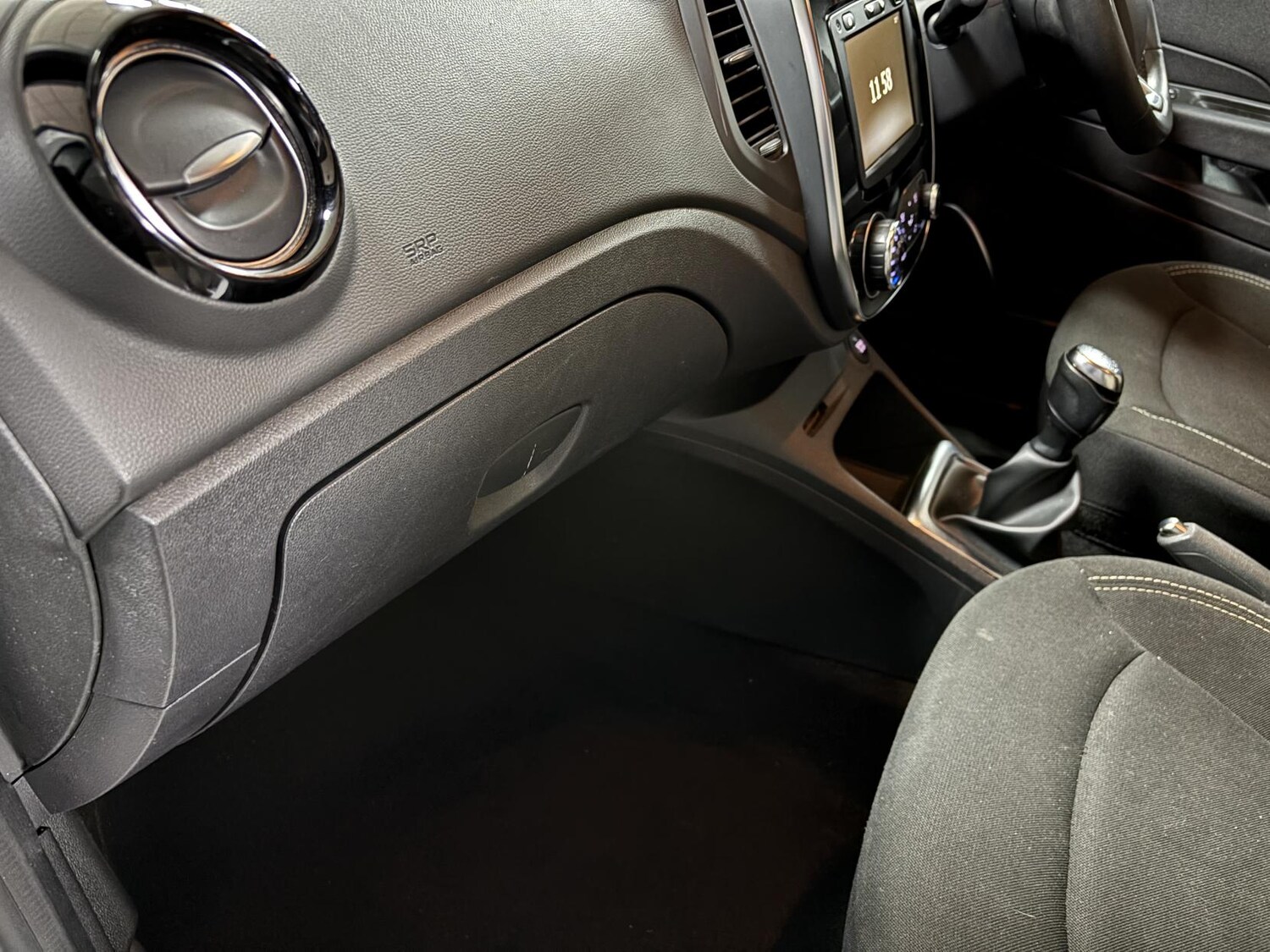 Used Renault Captur 2019 for sale - 77630932: Photo 37