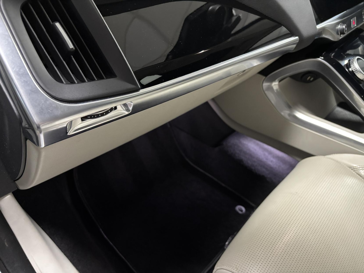 Used Jaguar I-Pace 2019 for sale - 77213848: Photo 43