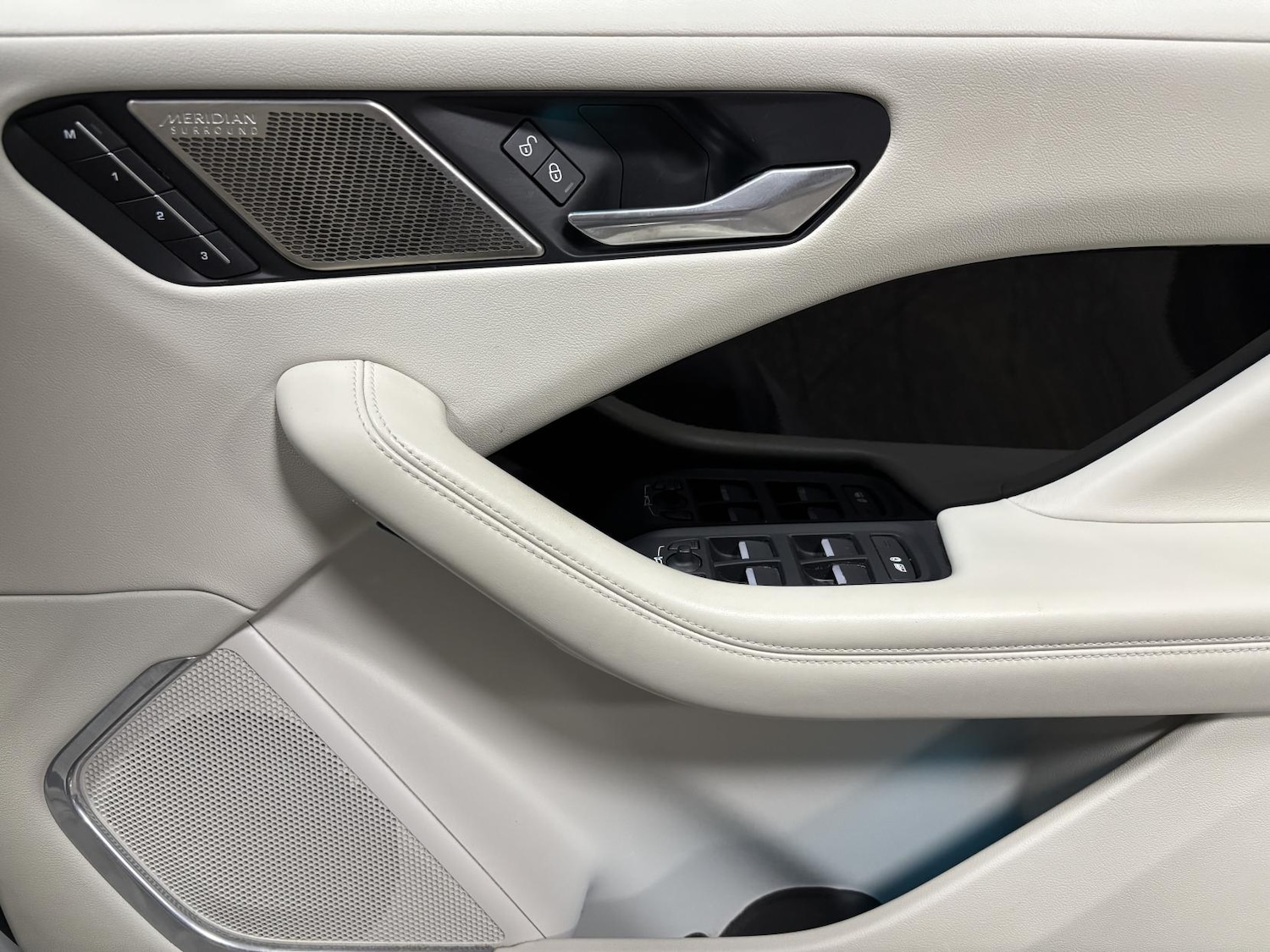 Used Jaguar I-Pace 2019 for sale - 77213848: Photo 67