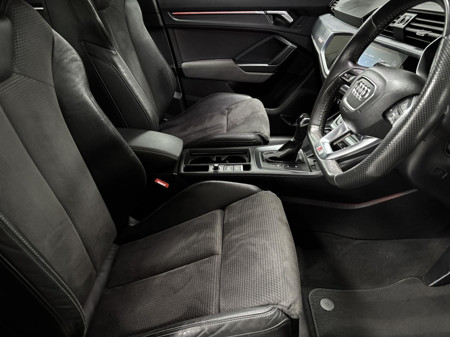 Used Audi Q3 2019 for sale - 76534343: Photo 29