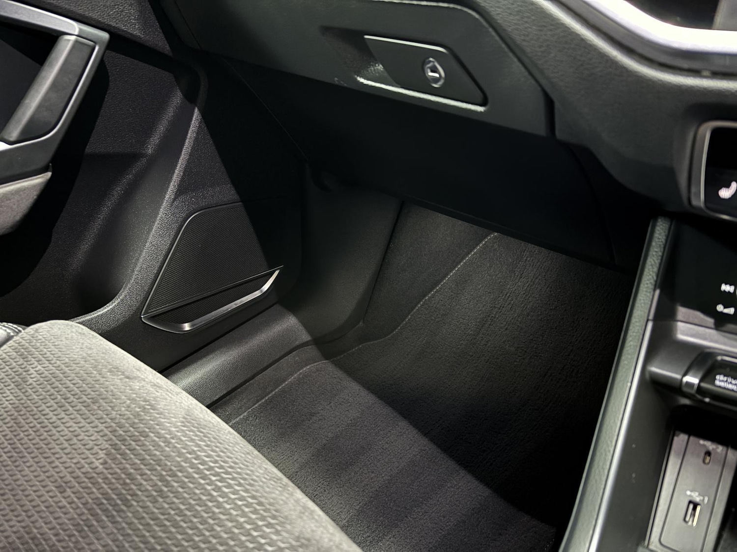 Used Audi Q3 2019 for sale - 76534343: Photo 59