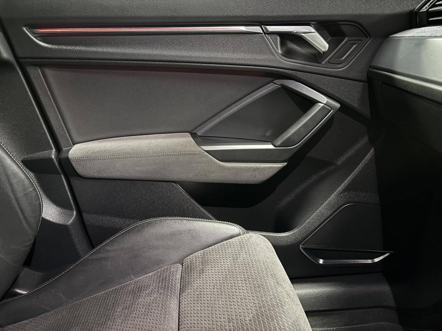 Used Audi Q3 2019 for sale - 76534343: Photo 60