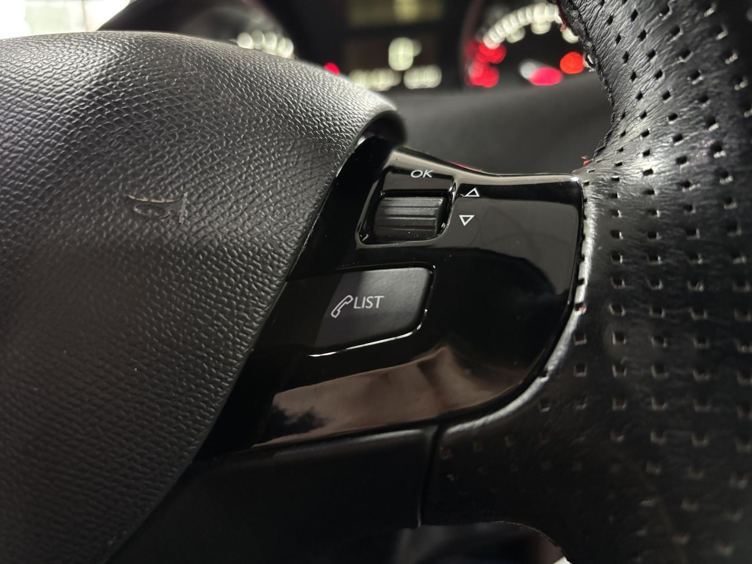 Used Peugeot 308 2019 for sale - 76616108: Photo 46