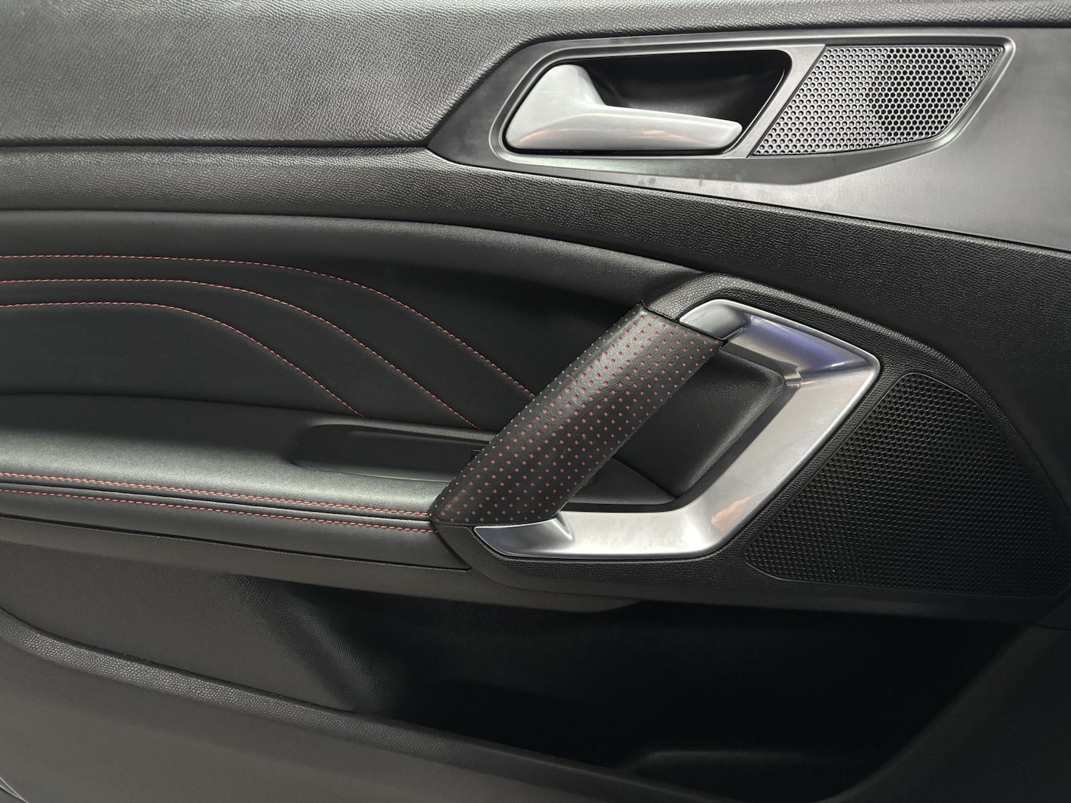 Used Peugeot 308 2019 for sale - 76616108: Photo 52