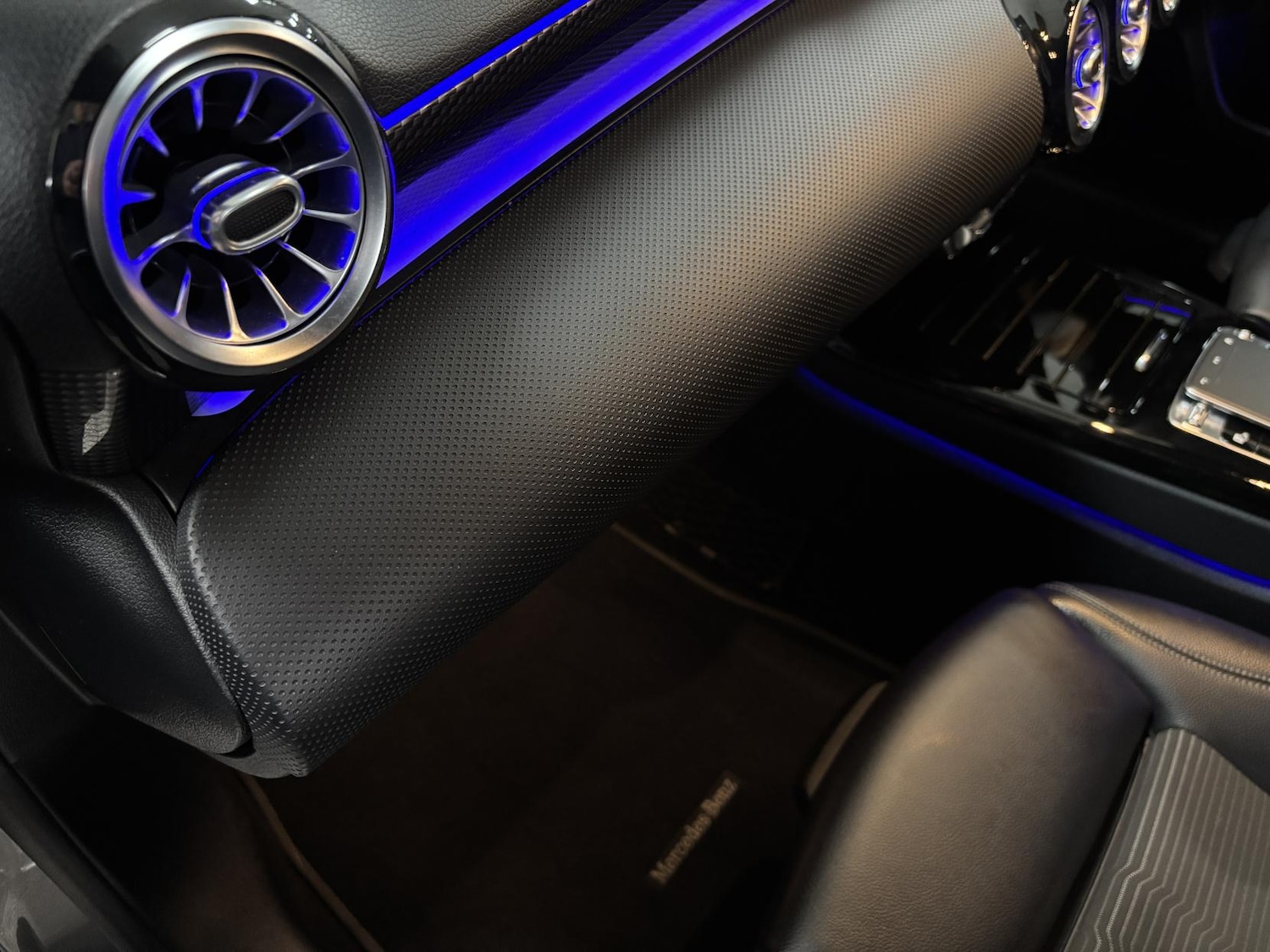 Used Mercedes-Benz A-Class 2018 for sale - 78170037: Photo 36