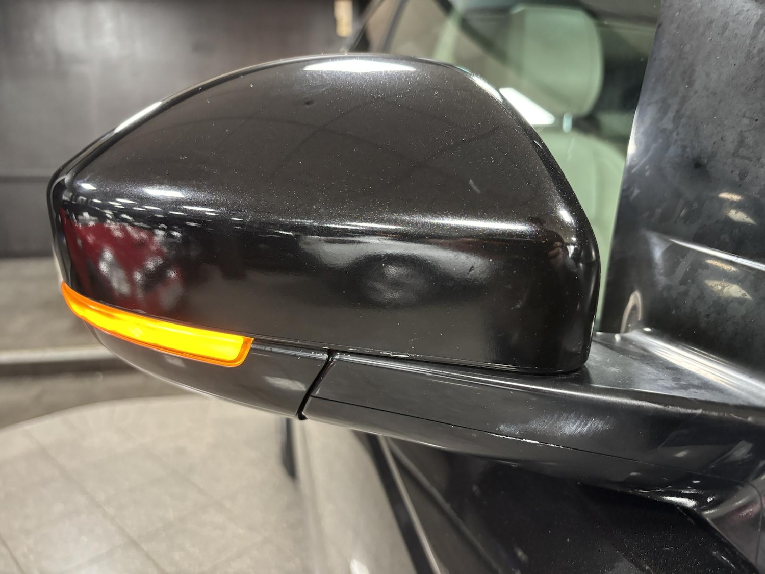 Used Land Rover Discovery Sport 2016 for sale - 77640920: Photo 34