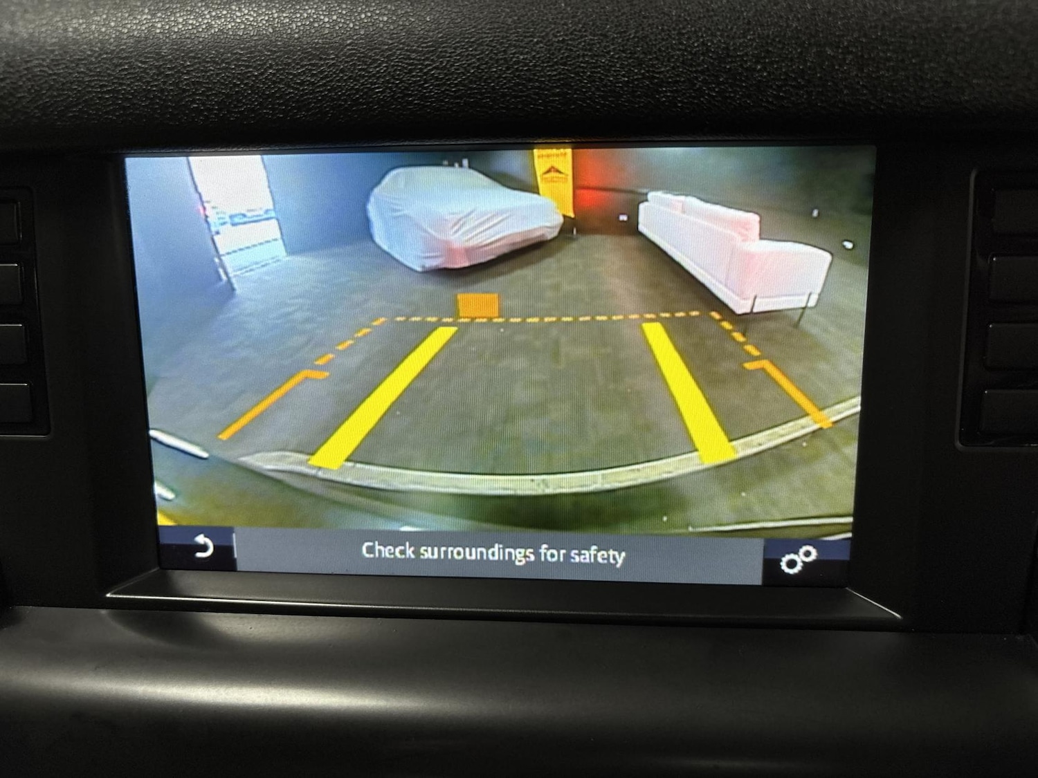 Used Land Rover Discovery Sport 2016 for sale - 77640920: Photo 42