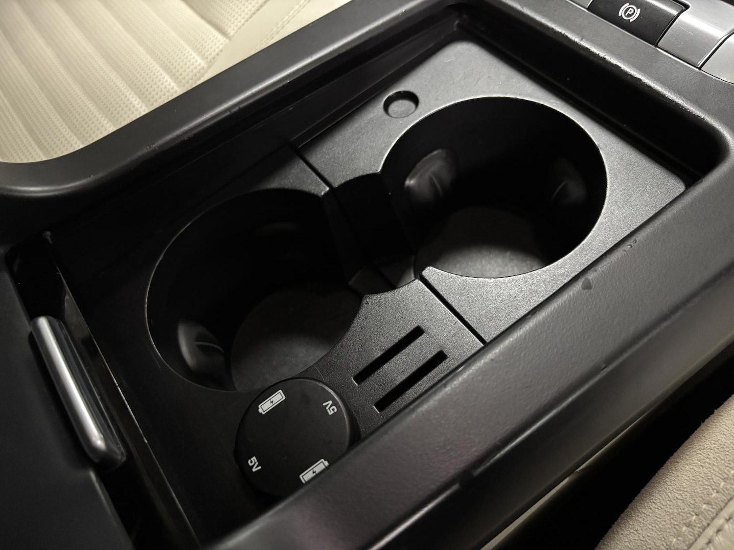 Used Land Rover Discovery Sport 2016 for sale - 77640920: Photo 53