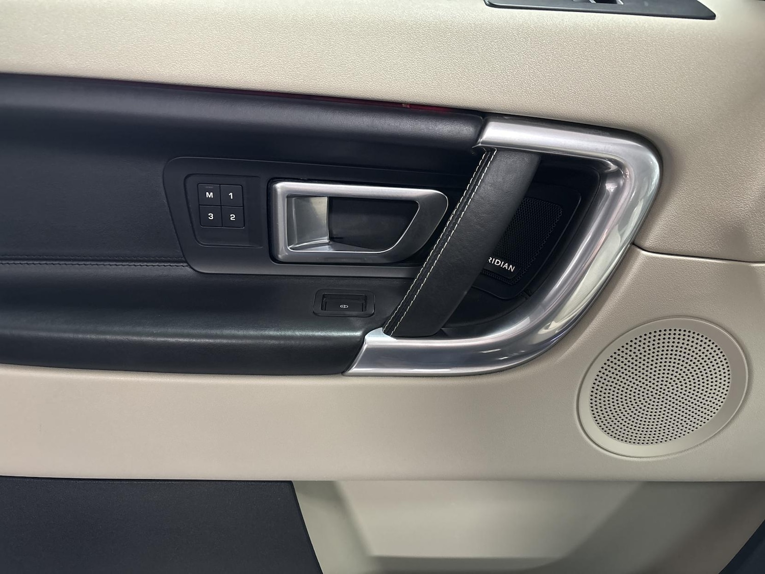 Used Land Rover Discovery Sport 2016 for sale - 77640920: Photo 66