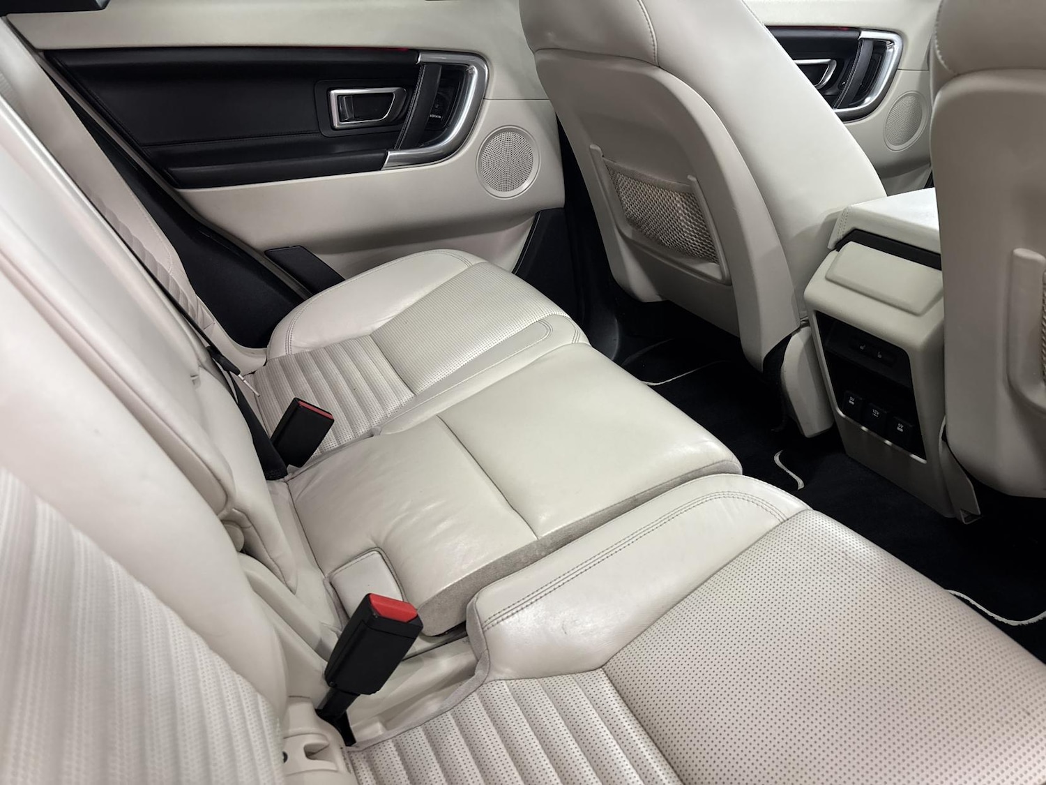 Used Land Rover Discovery Sport 2016 for sale - 77640920: Photo 69