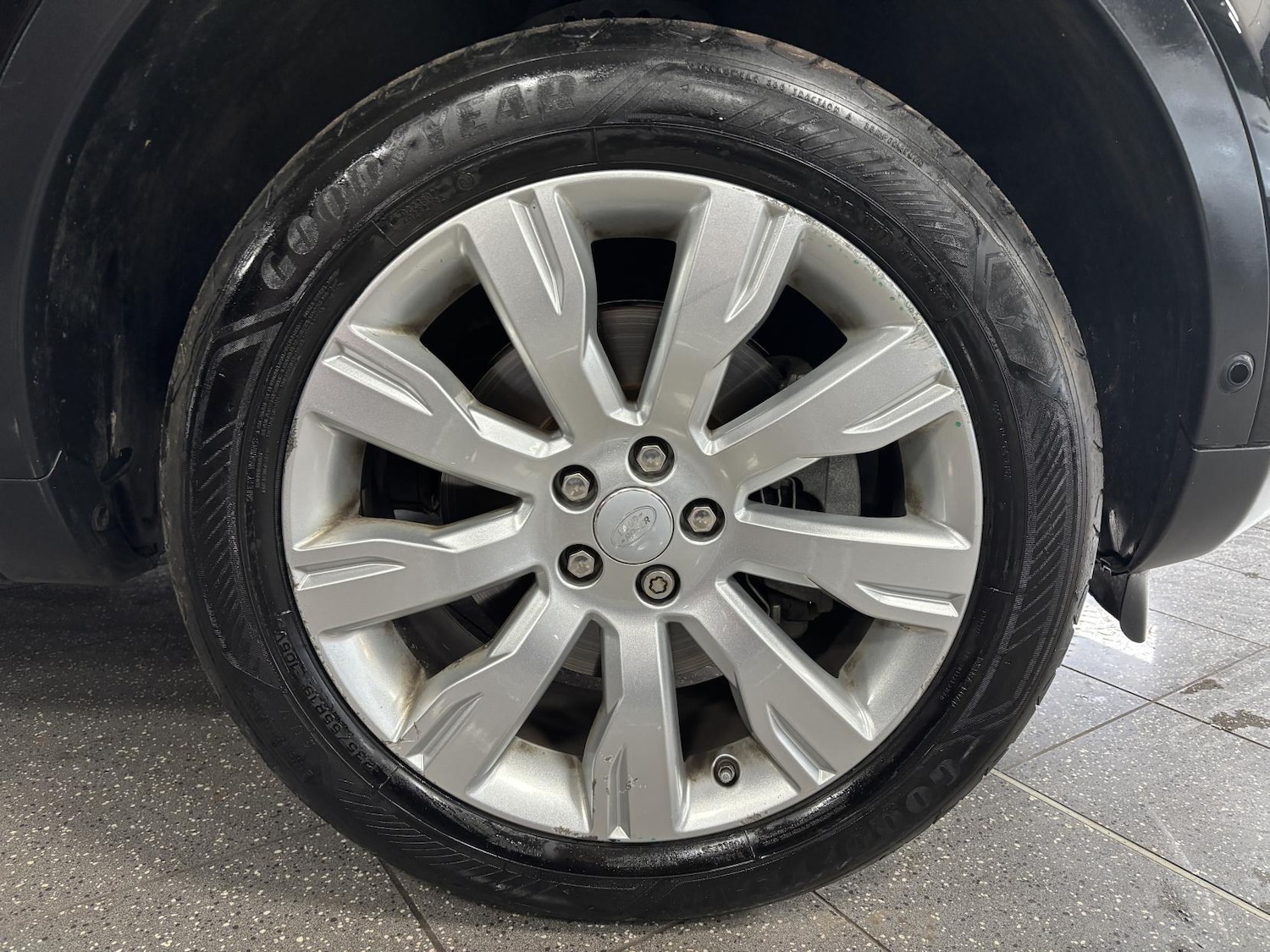 Used Land Rover Discovery Sport 2016 for sale - 77640920: Photo 78