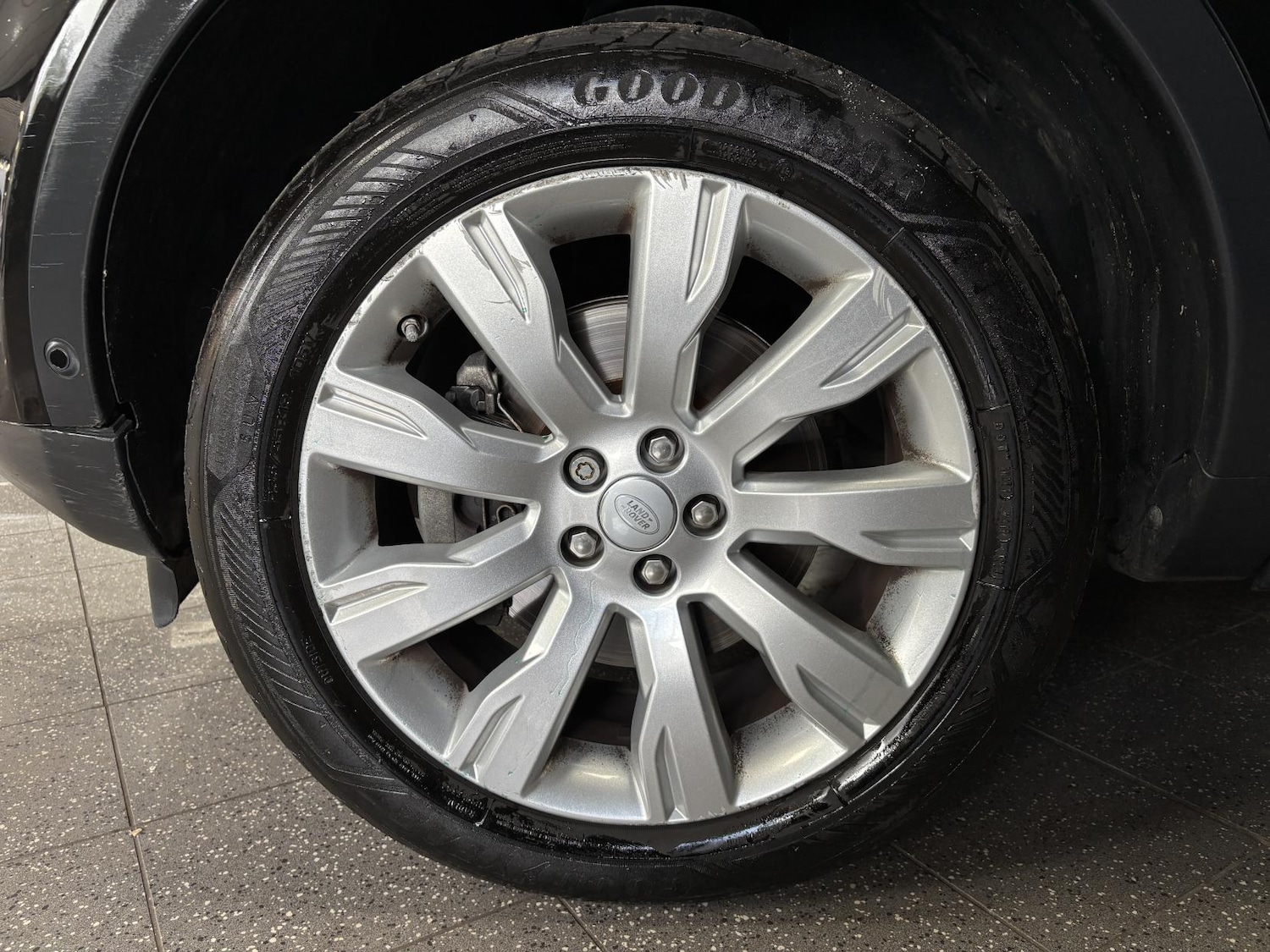 Used Land Rover Discovery Sport 2016 for sale - 77640920: Photo 79