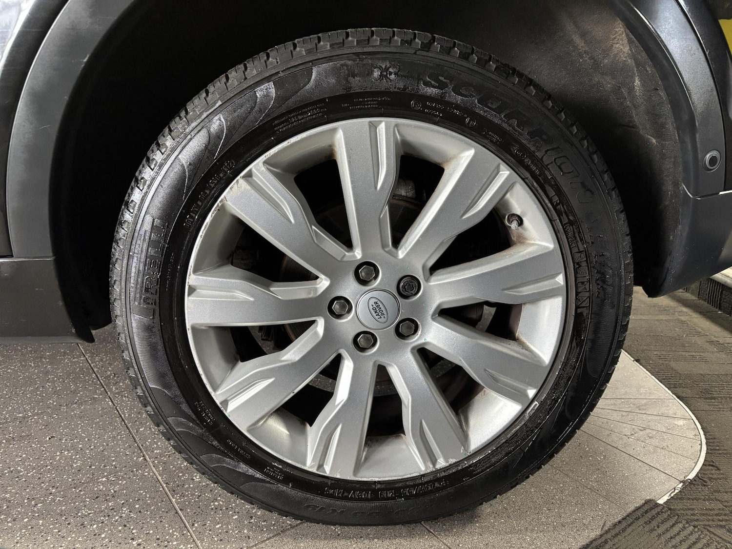 Used Land Rover Discovery Sport 2016 for sale - 77640920: Photo 80