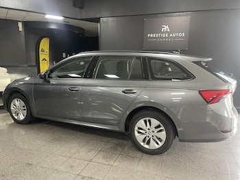 Used Skoda Octavia 2023 for sale - 79421104: Photo