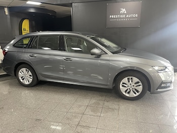 Used Skoda Octavia 2023 for sale - 79421104: Photo