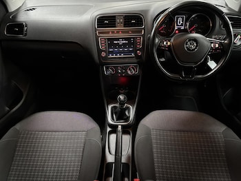 Used Volkswagen Polo 2017 for sale - 77135855: Photo