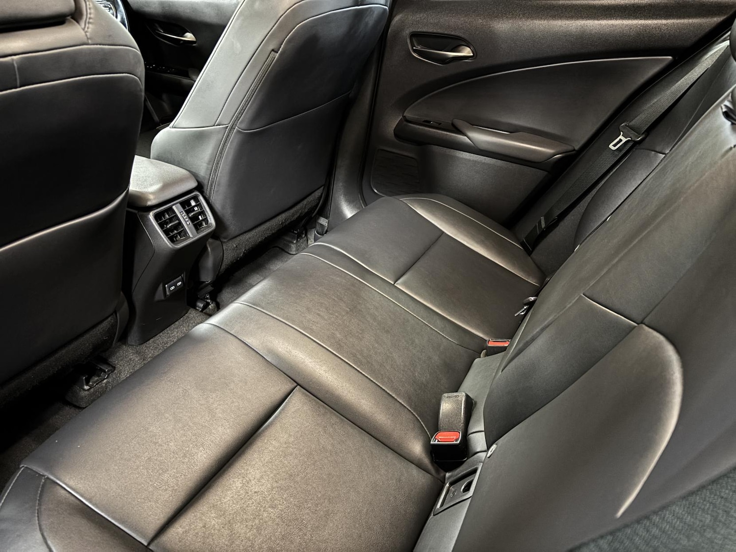 Used Lexus UX 2022 for sale - 77409901: Photo 69