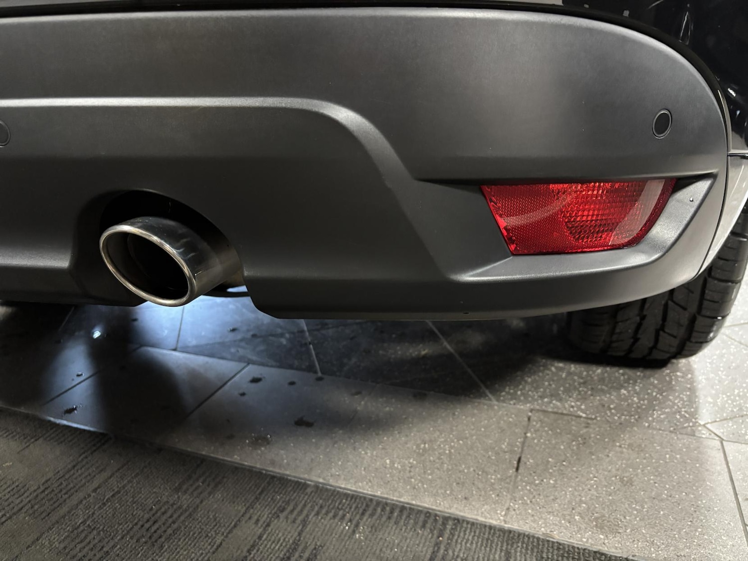 Used Jaguar F-Pace 2018 for sale - 76652973: Photo 28