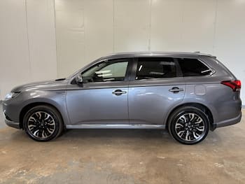 Used Mitsubishi Outlander 2017 for sale - 79672841: Photo