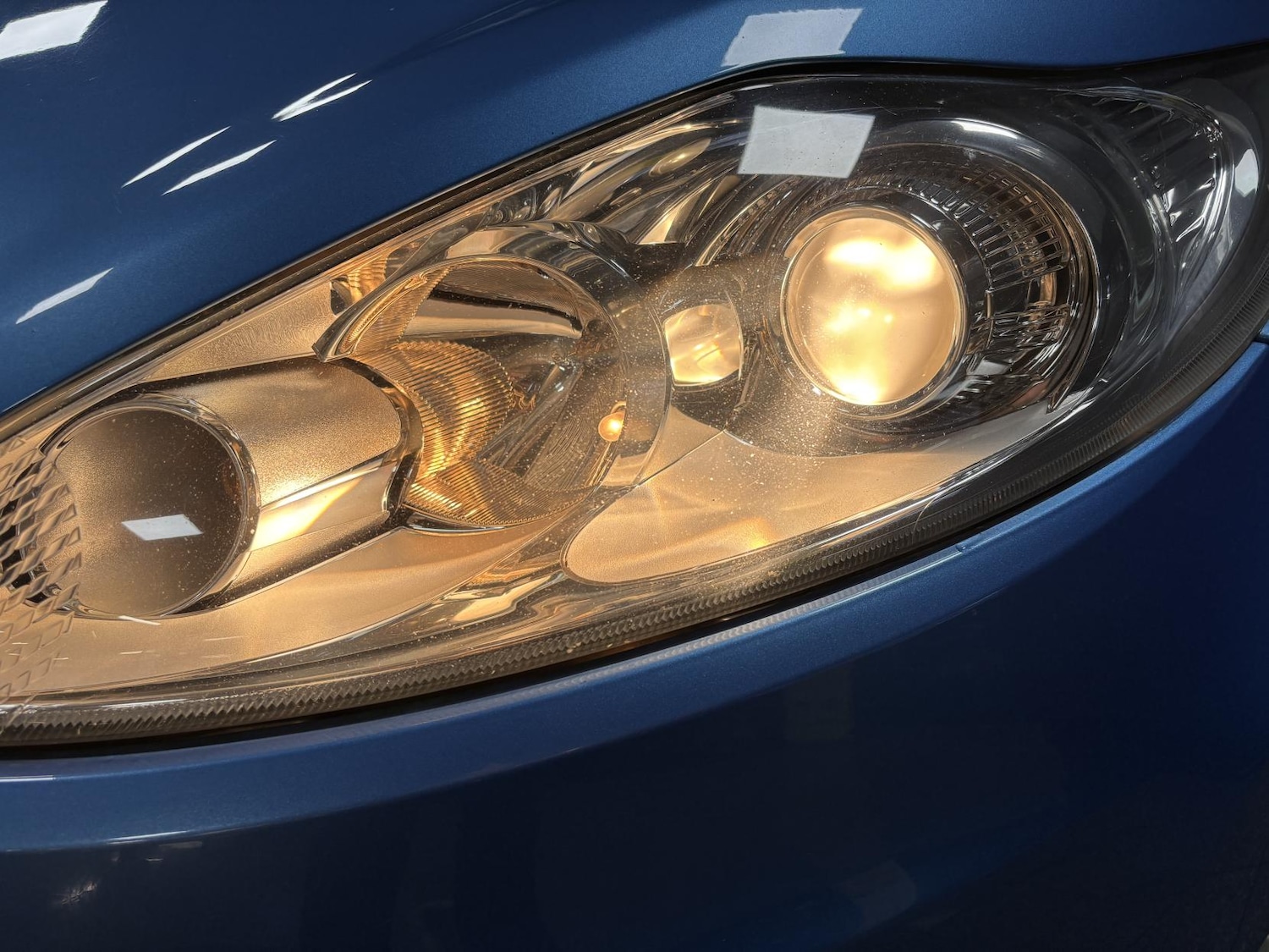 Used Ford Fiesta 2011 for sale - 76785509: Photo 13