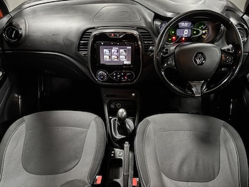 Used Renault Captur 2015 for sale - 78232710: Photo