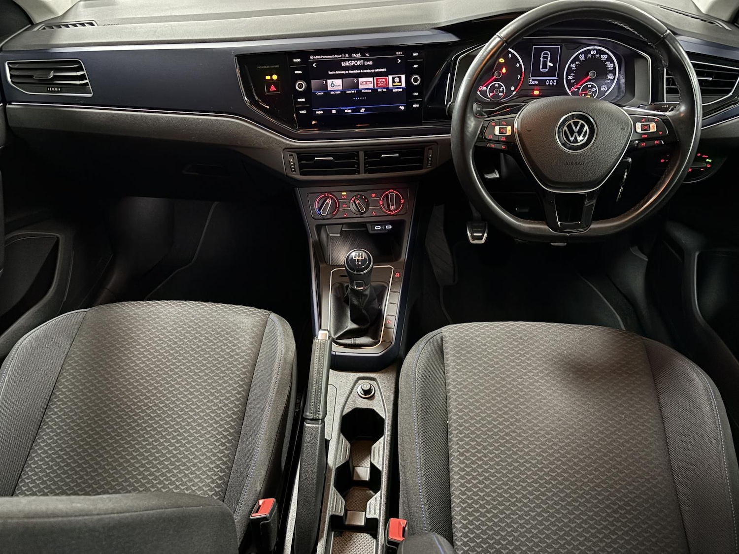 Used Volkswagen Polo 2020 for sale - 77584969: Photo 2