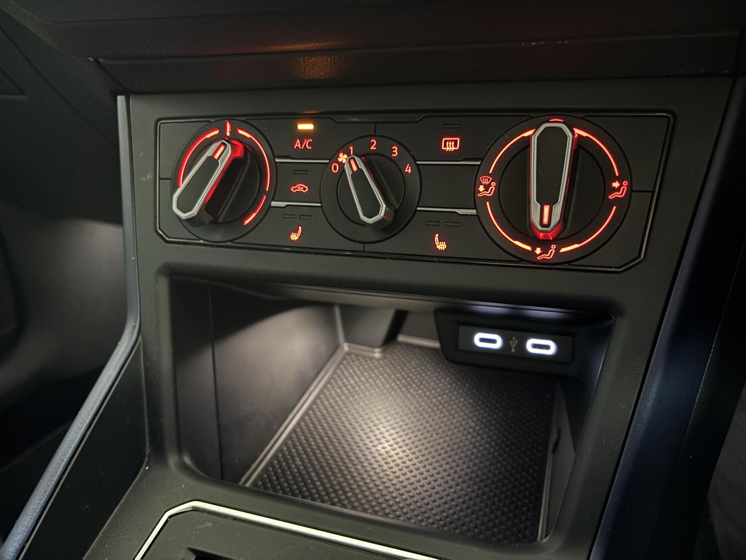 Used Volkswagen Polo 2020 for sale - 77584969: Photo 49