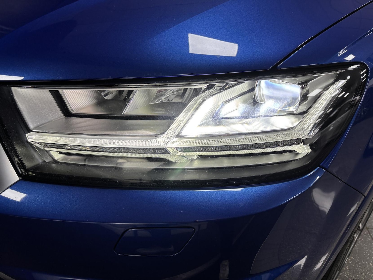 Used Audi Q7 2017 for sale - 76534327: Photo 8