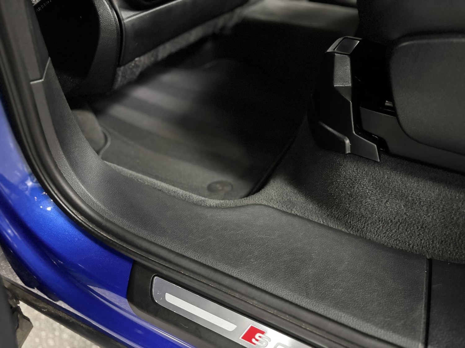 Used Audi Q7 2017 for sale - 76534327: Photo 85