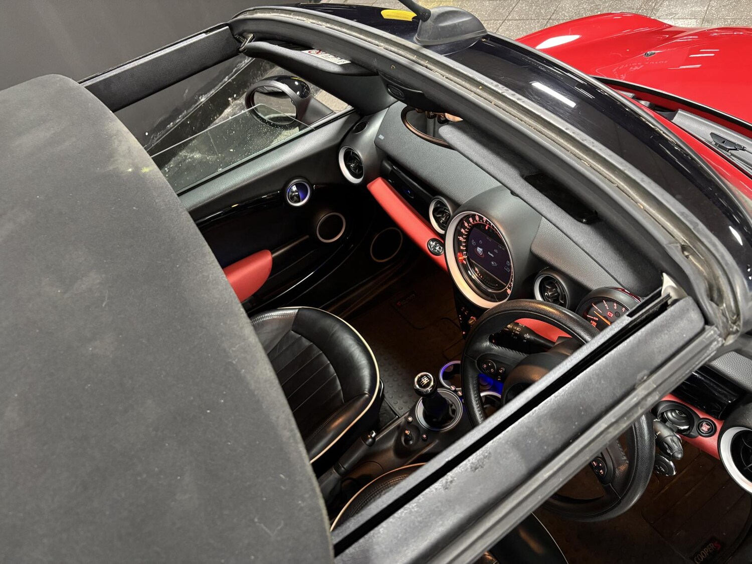 Used MINI Convertible 2015 for sale - 77478305: Photo 21