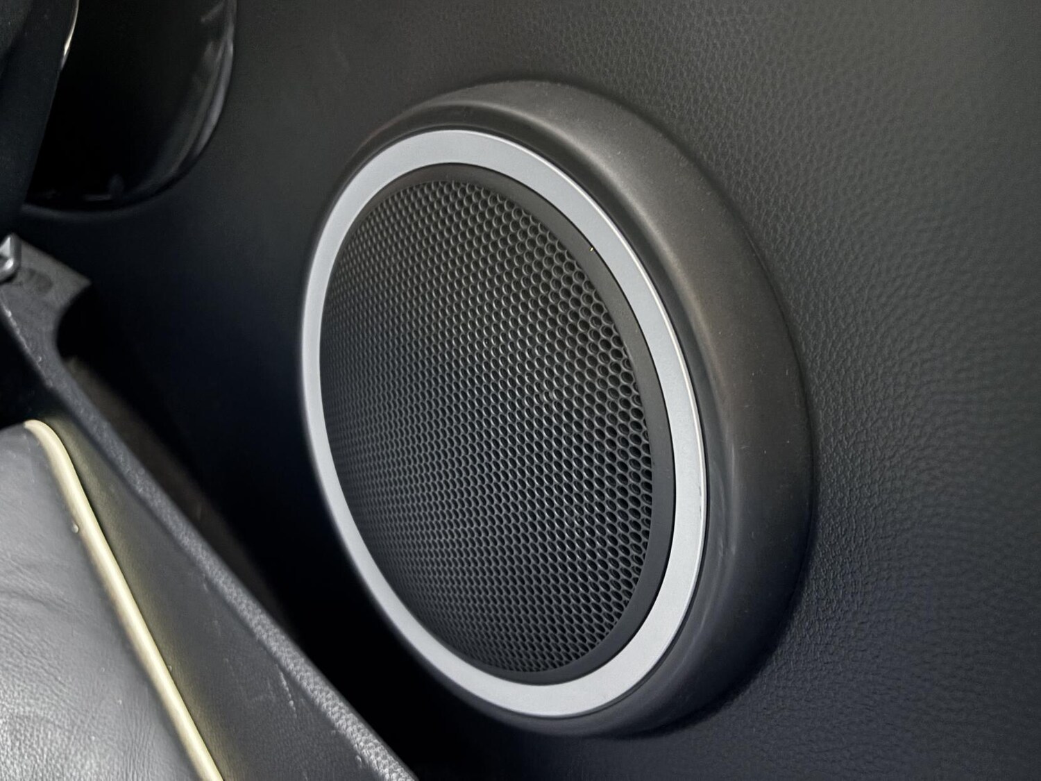 Used MINI Convertible 2015 for sale - 77478305: Photo 60