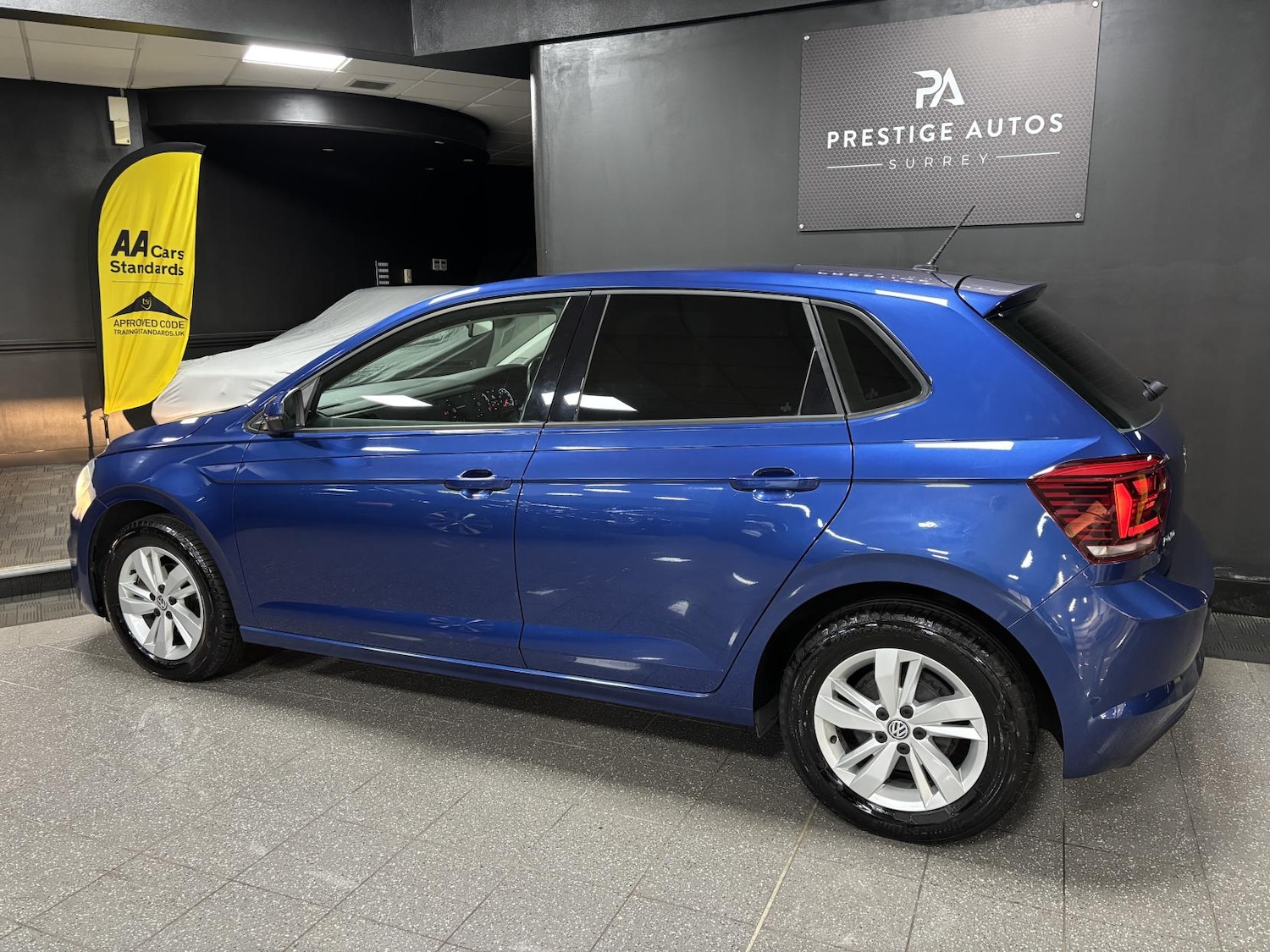 Used Volkswagen Polo 2018 for sale - 76837583: Photo 3