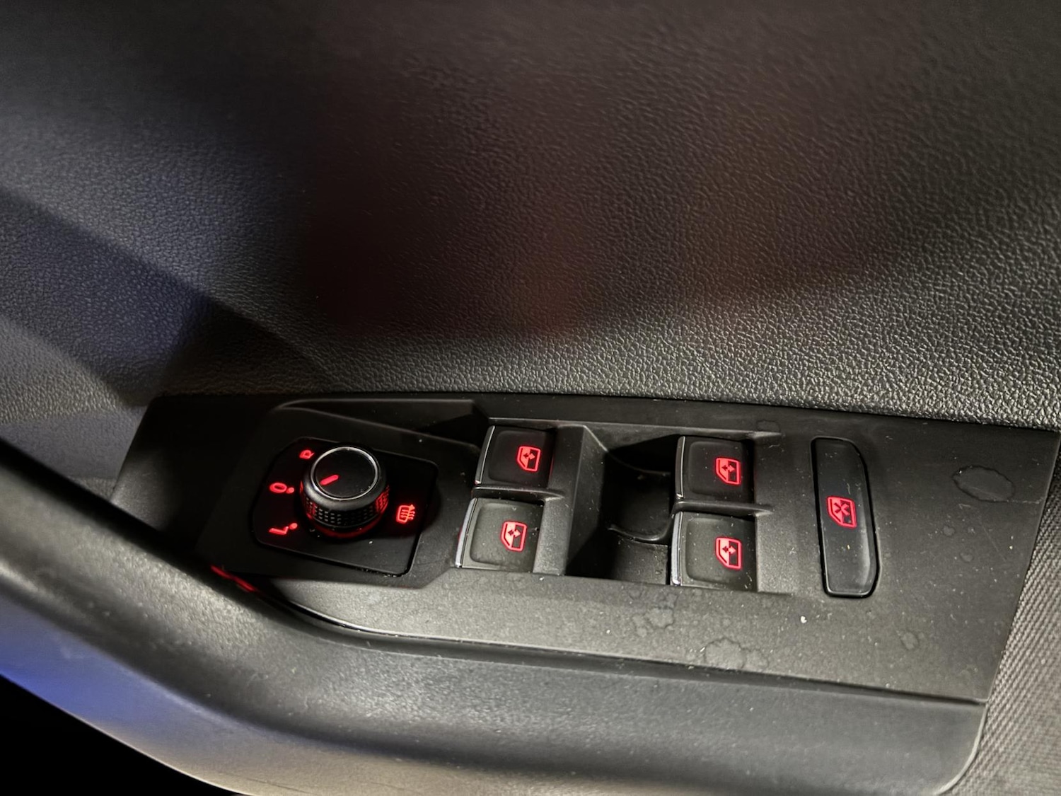 Used Volkswagen Polo 2018 for sale - 76837583: Photo 51