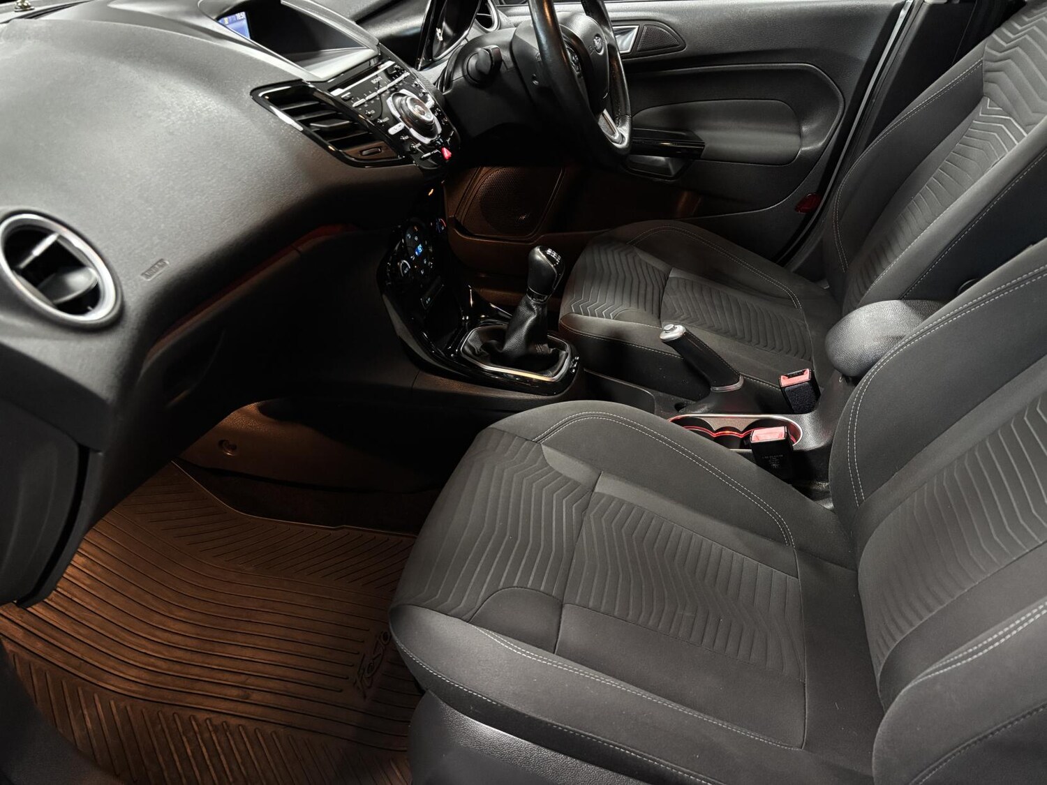 Used Ford Fiesta 2014 for sale - 77573126: Photo 29