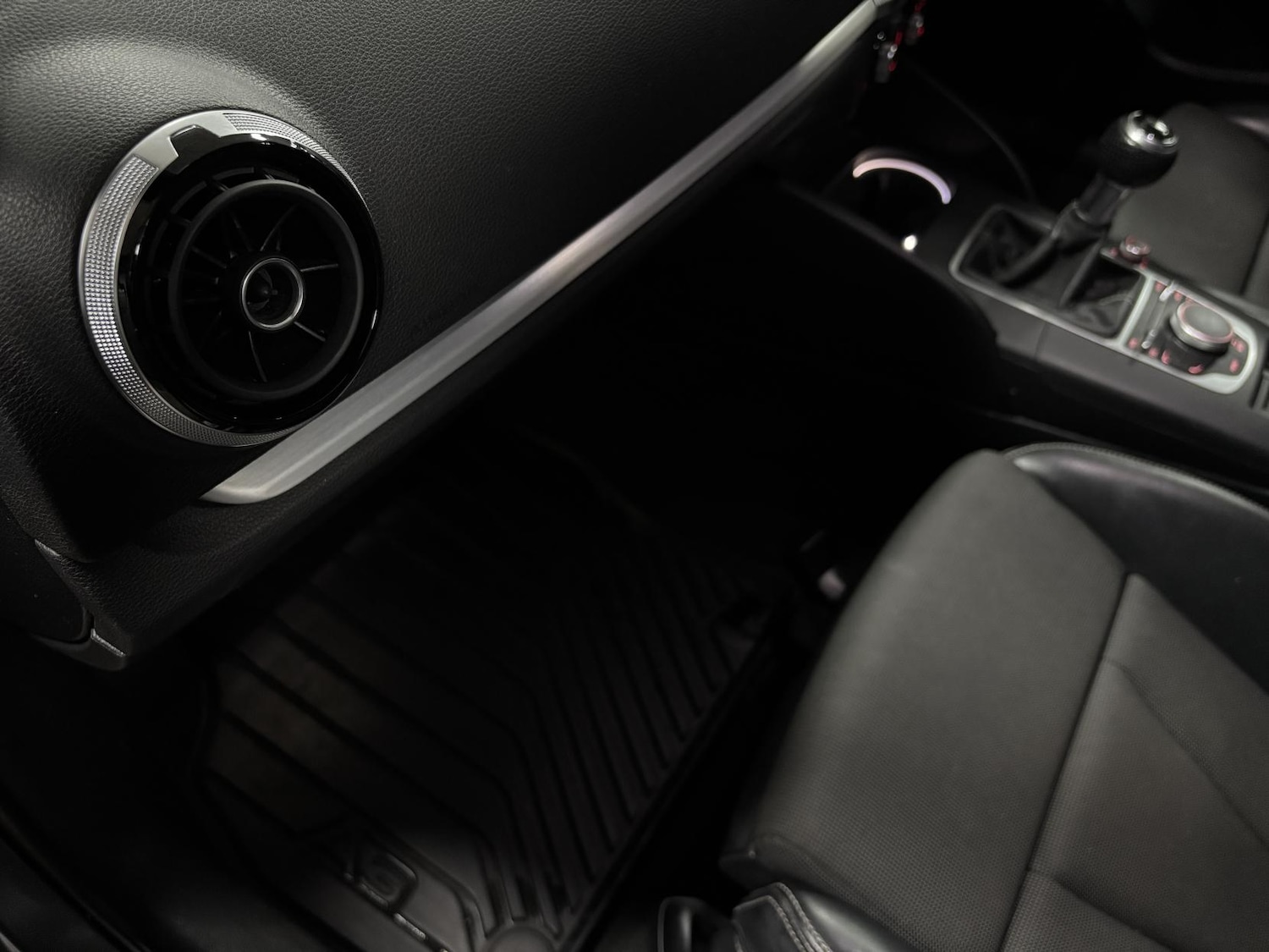 Used Audi A3 2015 for sale - 78046032: Photo 37