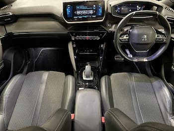 Used Peugeot 2008 2021 for sale - 79672845: Photo