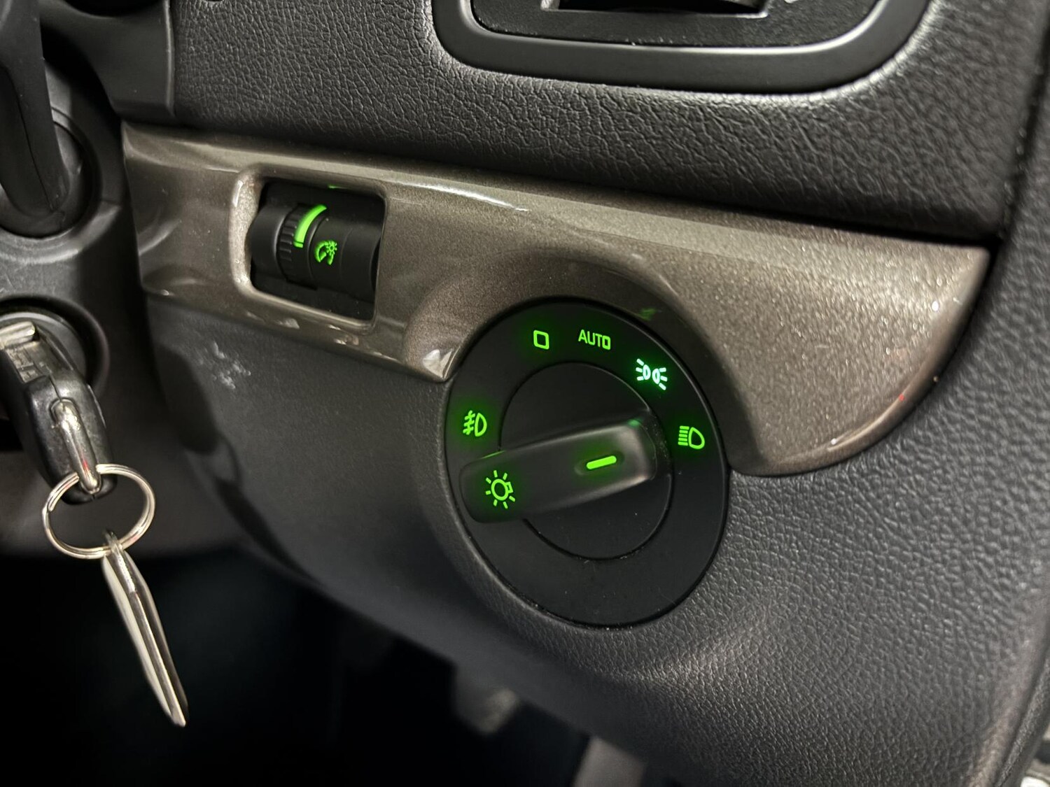 Used Skoda Yeti 2014 for sale - 77508938: Photo 42