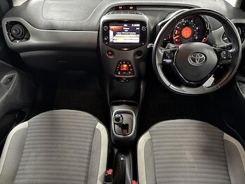 Used Toyota AYGO 2019 for sale - 77822682: Photo